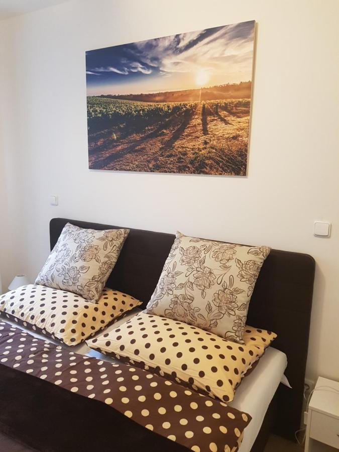 Apartman Rezidence מיקולוב מראה חיצוני תמונה